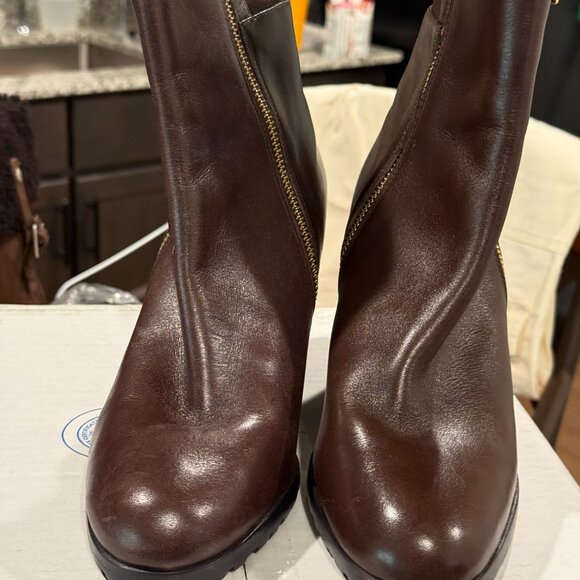 Ankel Boots - Picture 8 of 9